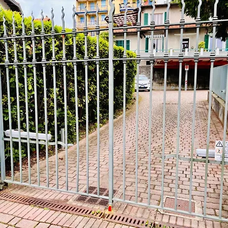 아파트 Marchesa 아로나