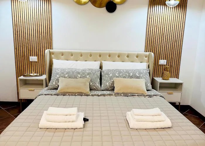 Marchesa 아파트 아로나